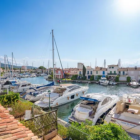 Apartament Renove Avec Vue Grimaud