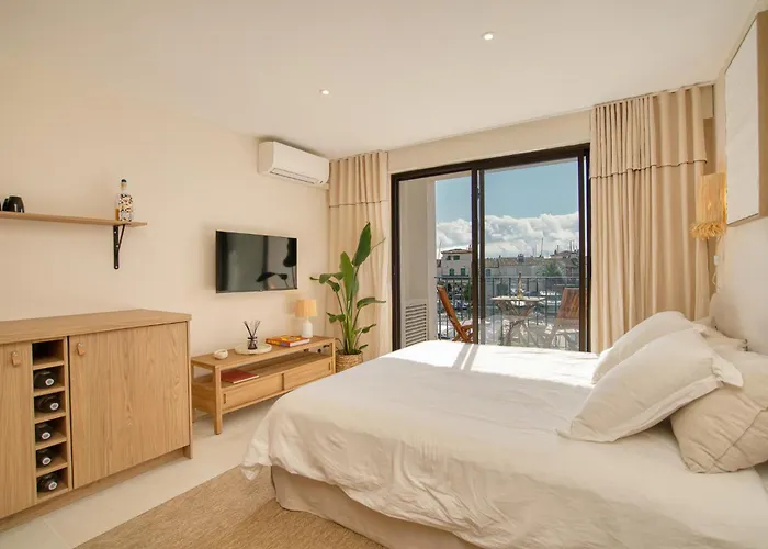 Apartment Renove Avec Vue *